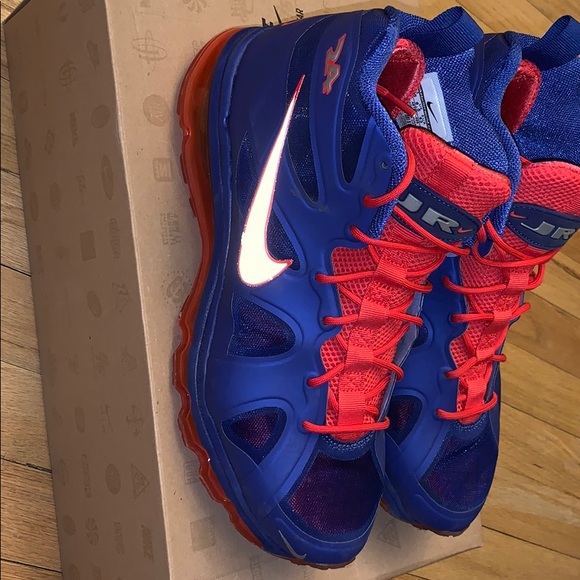Nike Shoes - Ken Griffey Jr Air Max Men's Shoes